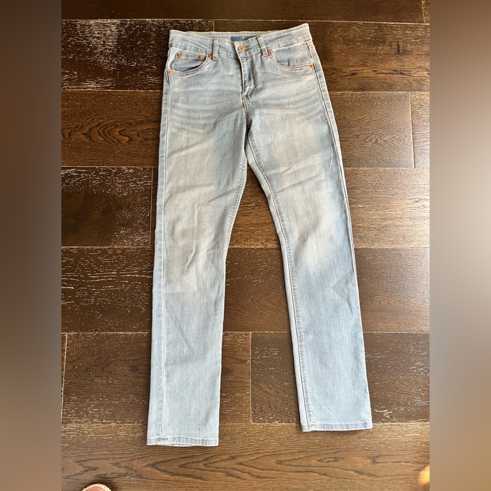Levi’s Light Blue Denim Jeans